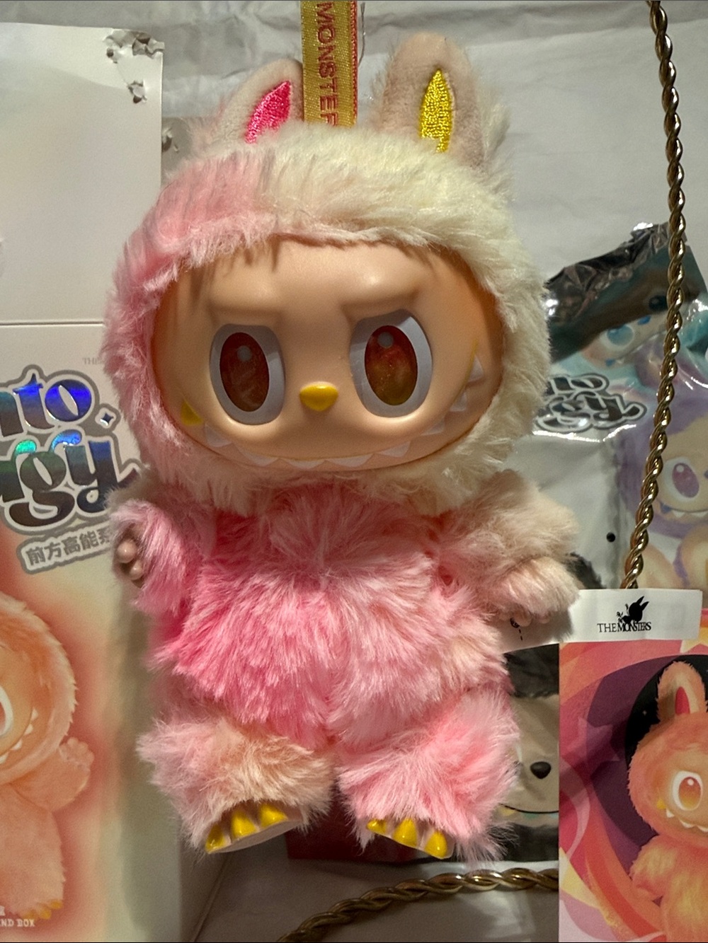 OPENED NEVER USED Labubu - Big into Energy The Monsters Pink Loyalty Plush